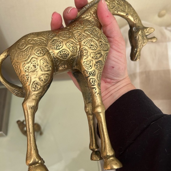 Giraffe brass figurine set of two mother and baby bookends 🦒 - Picture 8 of 10